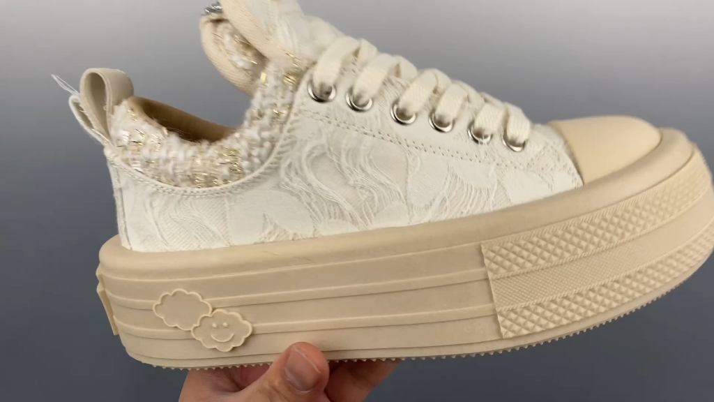 foreshadow "double-uni" low sneaker 笑脸花朵解构厚底低帮百搭增高