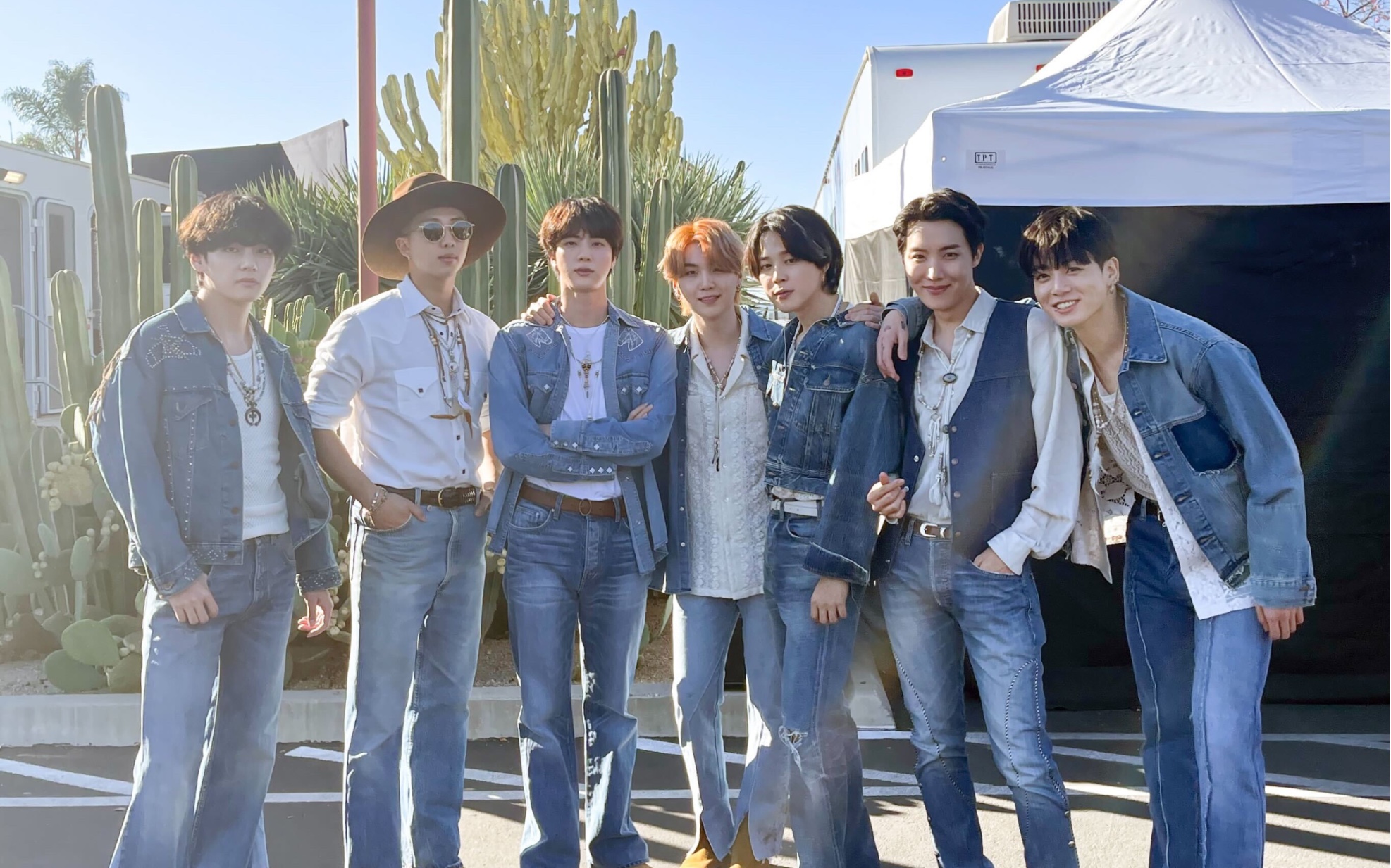 【米缸资源】211217 bts butter & ptd 演唱会第一排不如过马路第一个