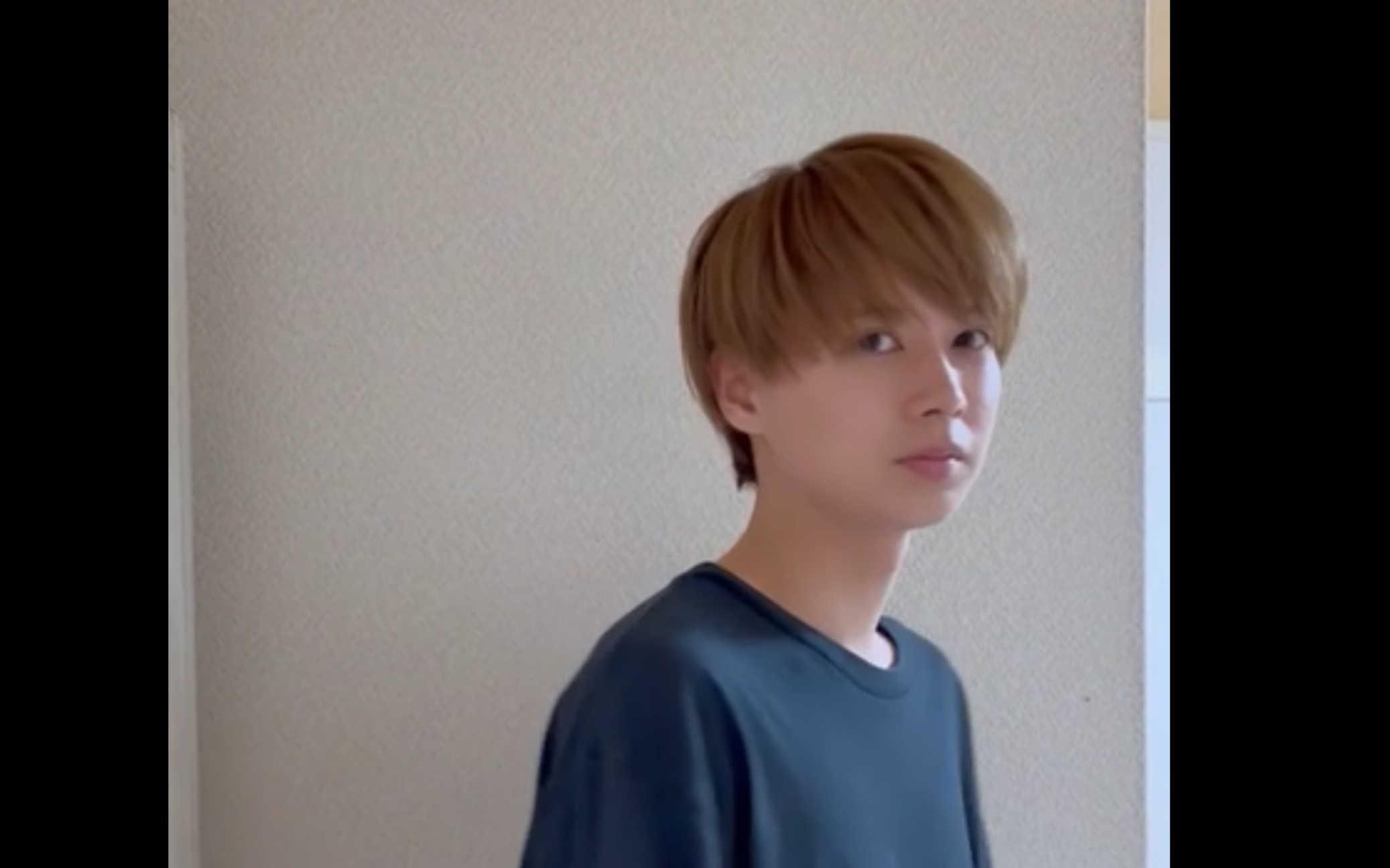 5秒最強ふりむき選手権 井上瑞稀