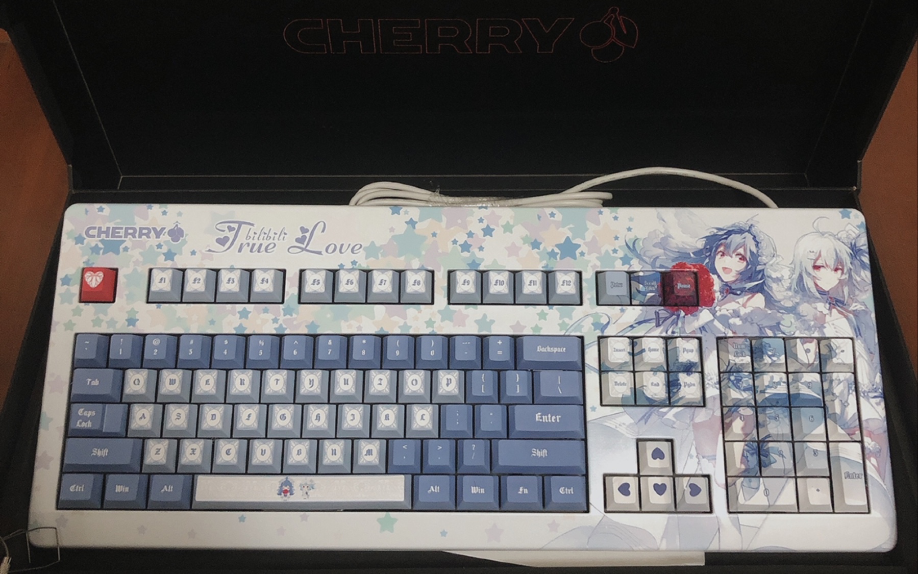 bilibili十周年定制花嫁机械键盘开箱