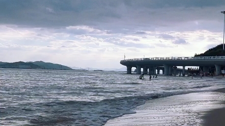 [图]沉 浸 式 听 海