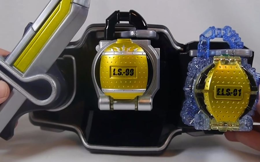 假面骑士铠武外传dx柠檬锁种蓝光碟片展示