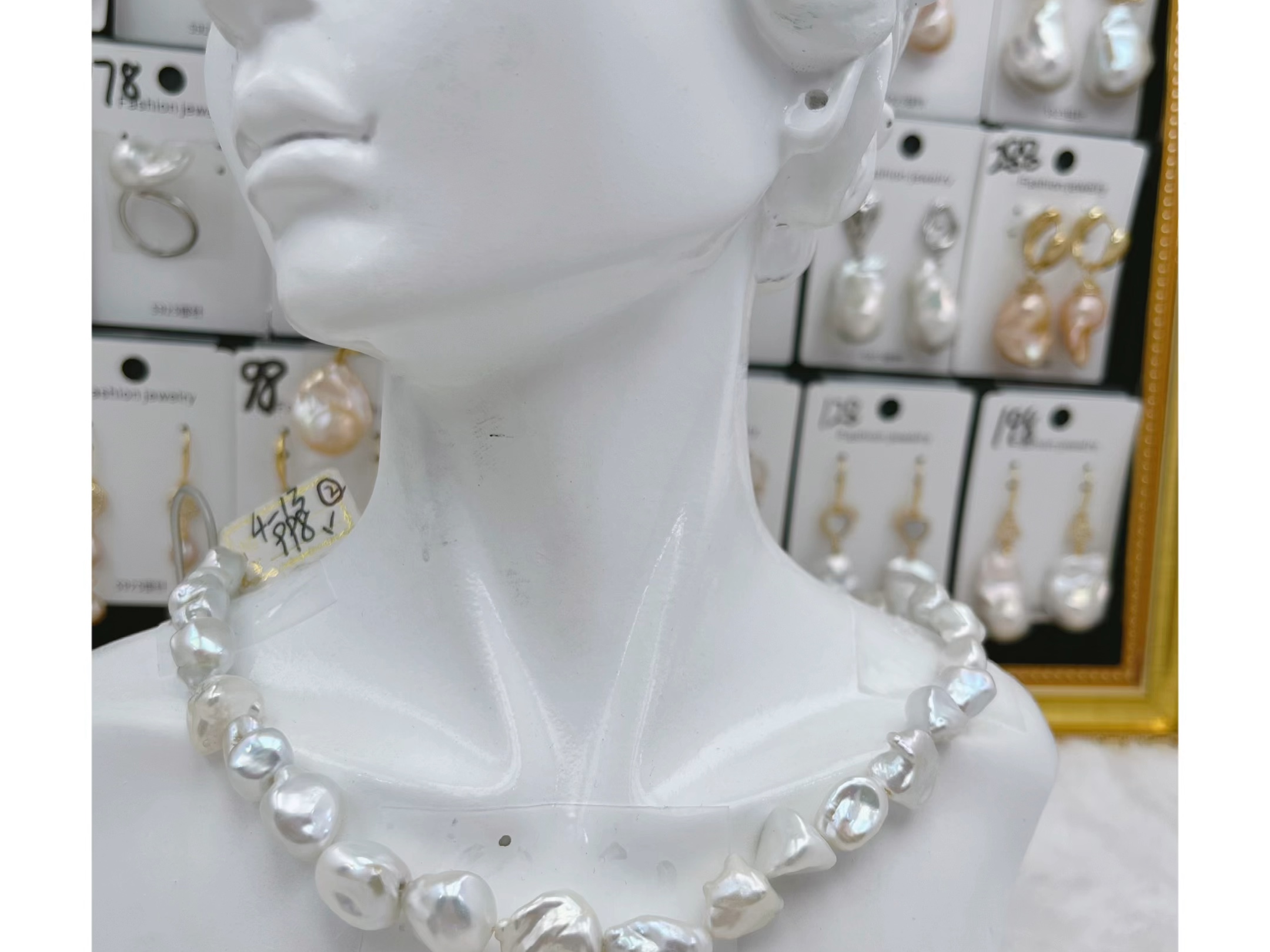 夏天想要炸街的你快来淘宝店铺国色巴洛克珍珠找悦悦给您免费定制