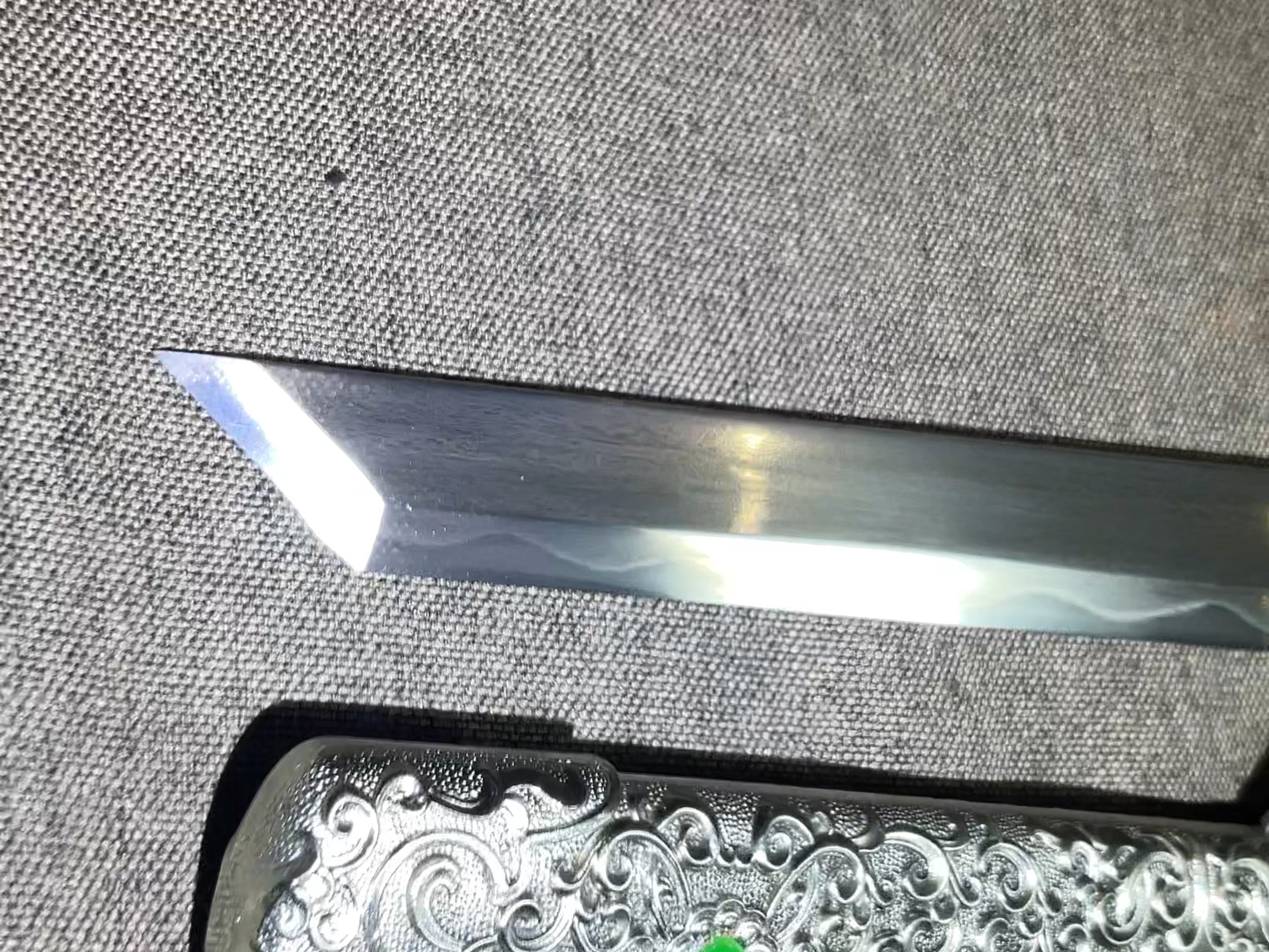 喜欢的兄弟来参与一下 短唐刀 白铜 玛瑙 乌兹钢烧刃