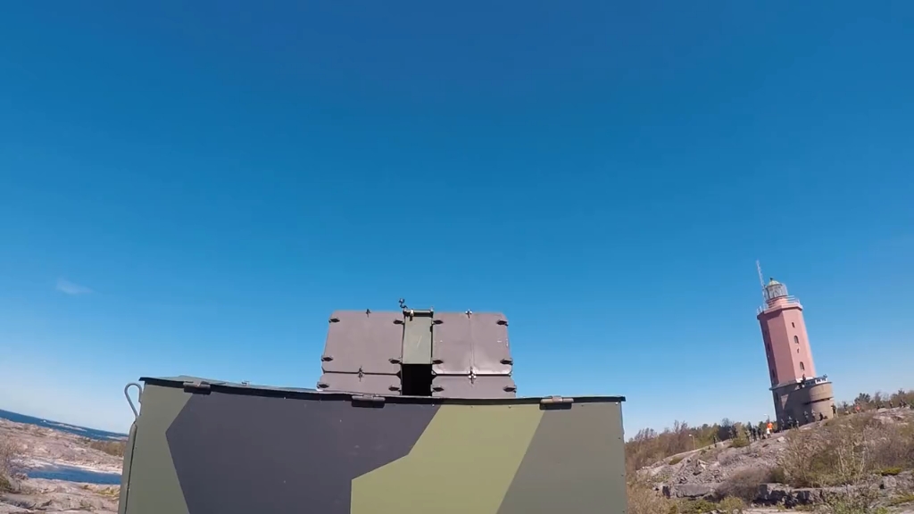 芬兰海军试射rbs-15陆基反舰导弹,展示不对称作战能力