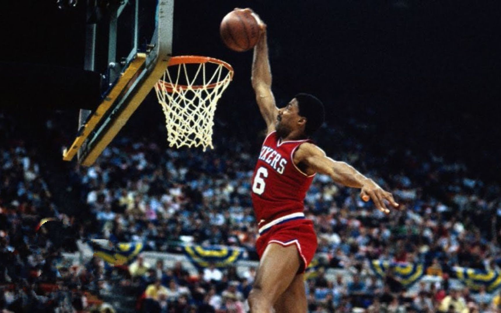 j博士为什么受万众敬仰乔丹因为他爱上篮球他让扣篮变成艺术