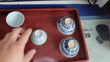 清乾隆青花釉里红狮子滚绣球寿字大盘，狮子滚绣球，好事在后头_哔哩哔
