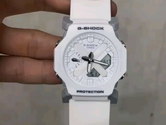 盘点实测高仿卡西欧手表2300全白系列,实拍视频