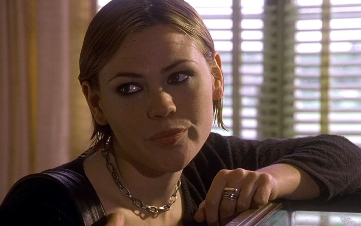 预告片老师不是人夺命高校thefaculty1998年