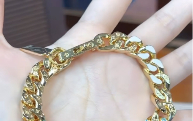 louis vuitto你路易威登高仿 nba联名款 金古色69巴手链