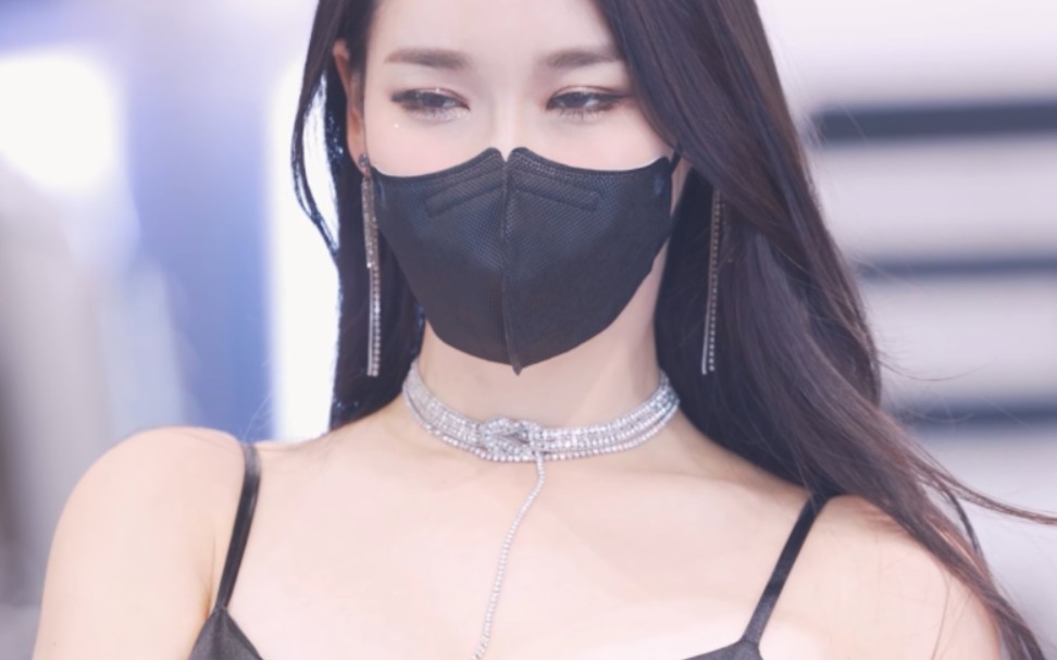 "4k"2022汽车沙龙汽车周-模特李孝英