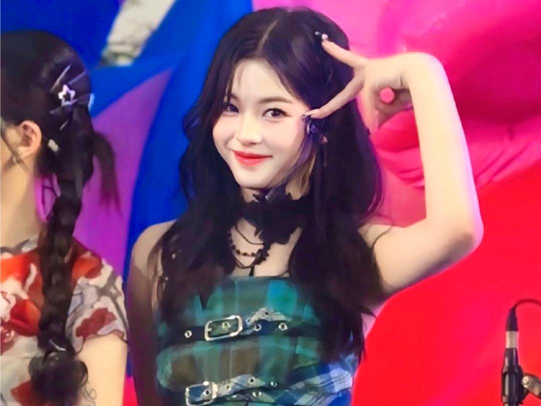 emma朱奕萌|gen1es暹罗百丽宫|luckt bell直拍