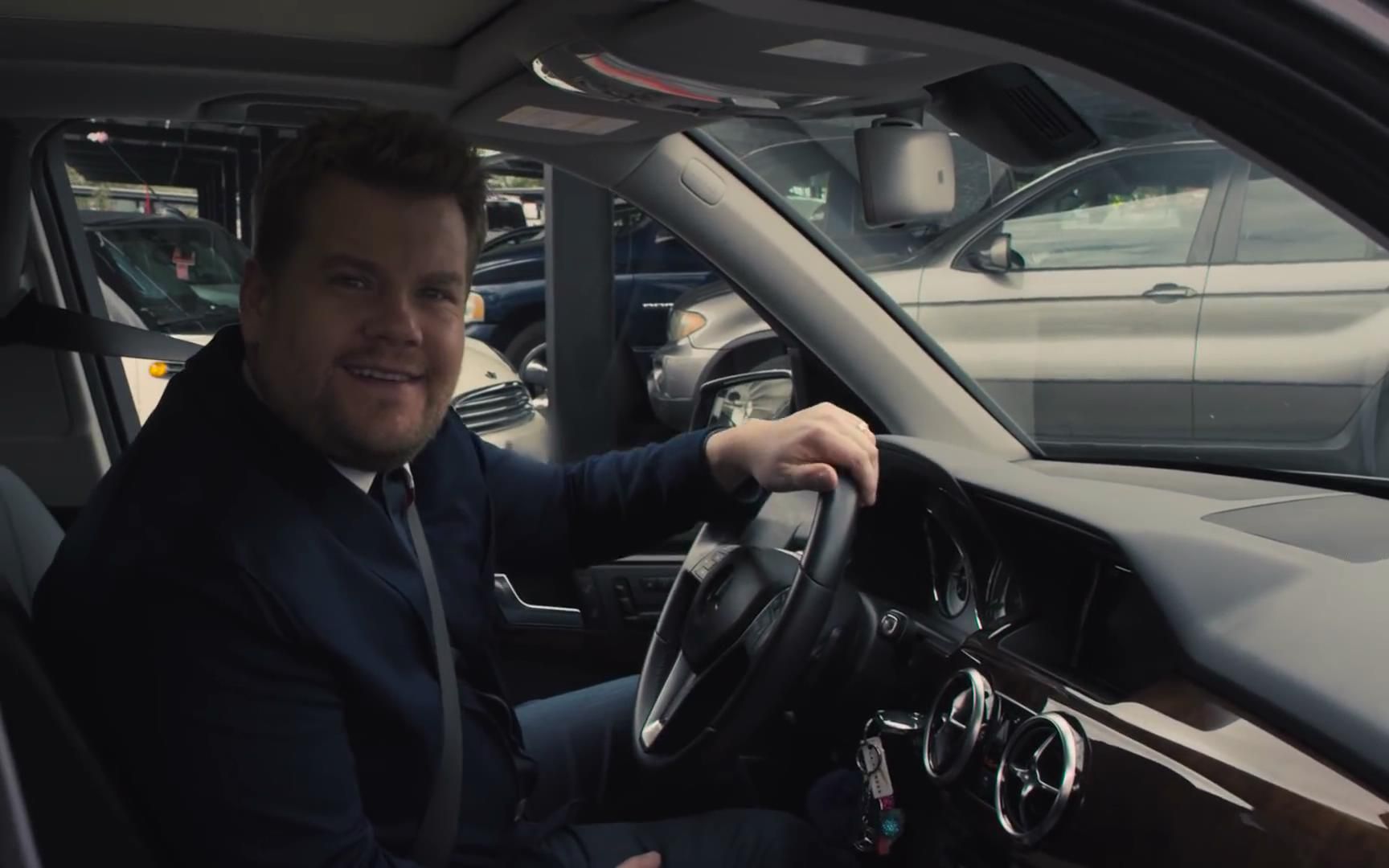 詹姆斯柯登vogue73questionswithjamescorden