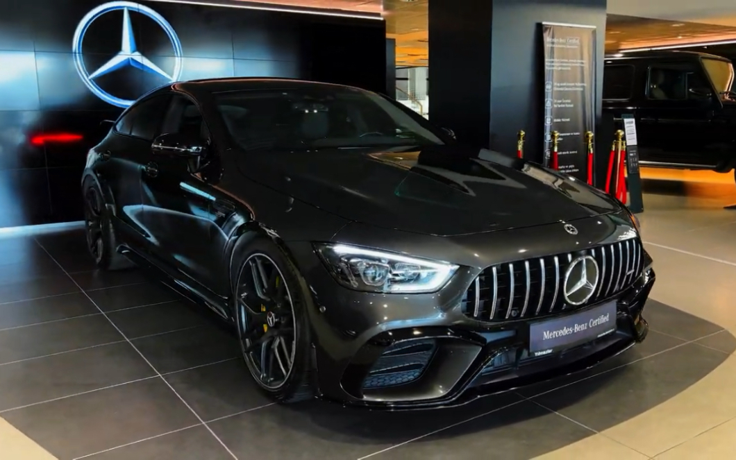2022 mercedes amg gt53