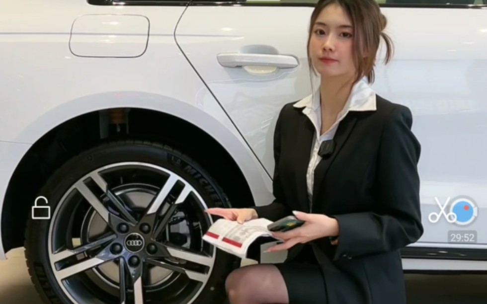 杭州奥迪美女主播讲车