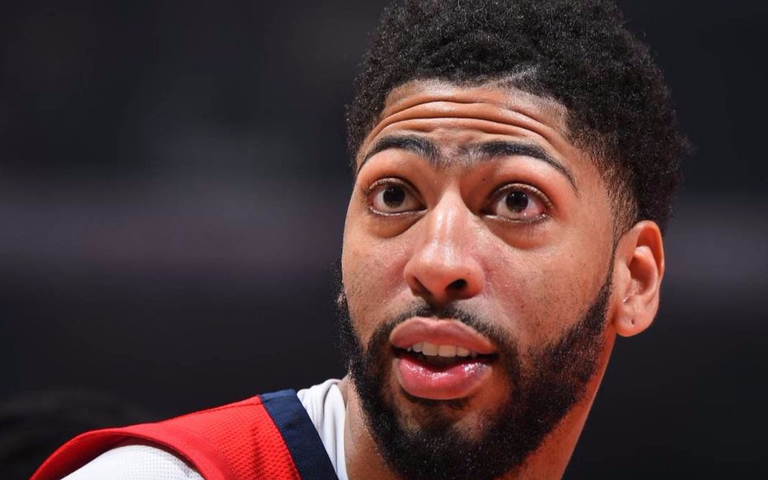 nba赛报:火箭被鹈鹕打崩了,换人也没用,主帅脸都黑了