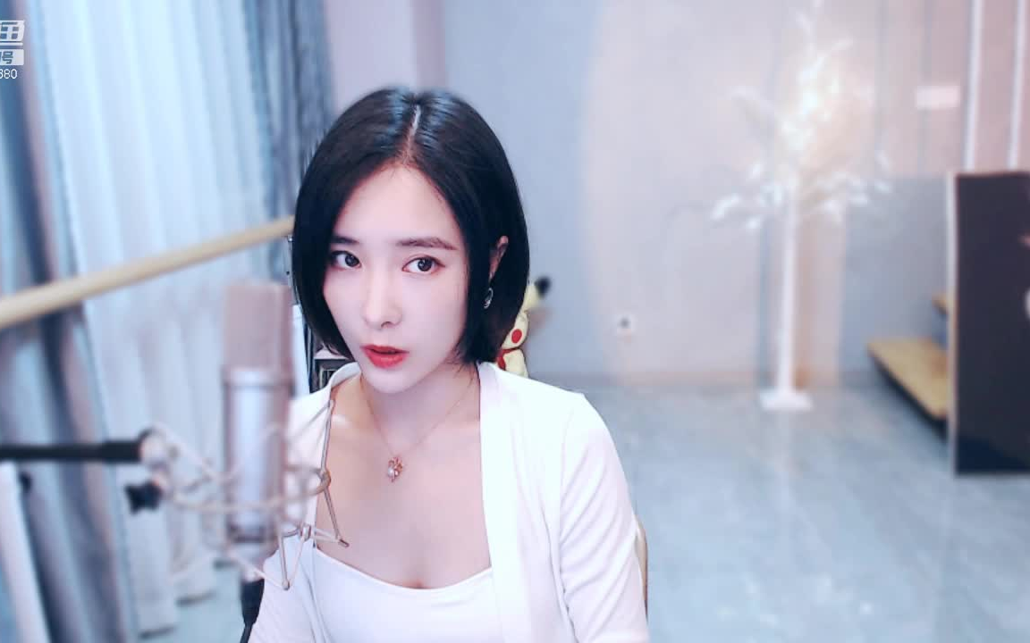 斗鱼舞蹈美女钢管舞主播王筱沫10.25直播录像