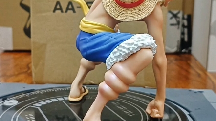 aa弹簧腿路飞,还是挺棒的