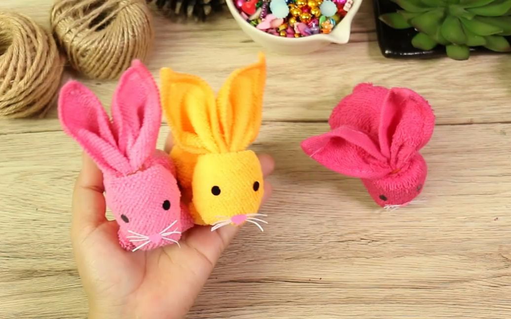 生活小妙招用毛巾折叠兔子的方法趣味十足