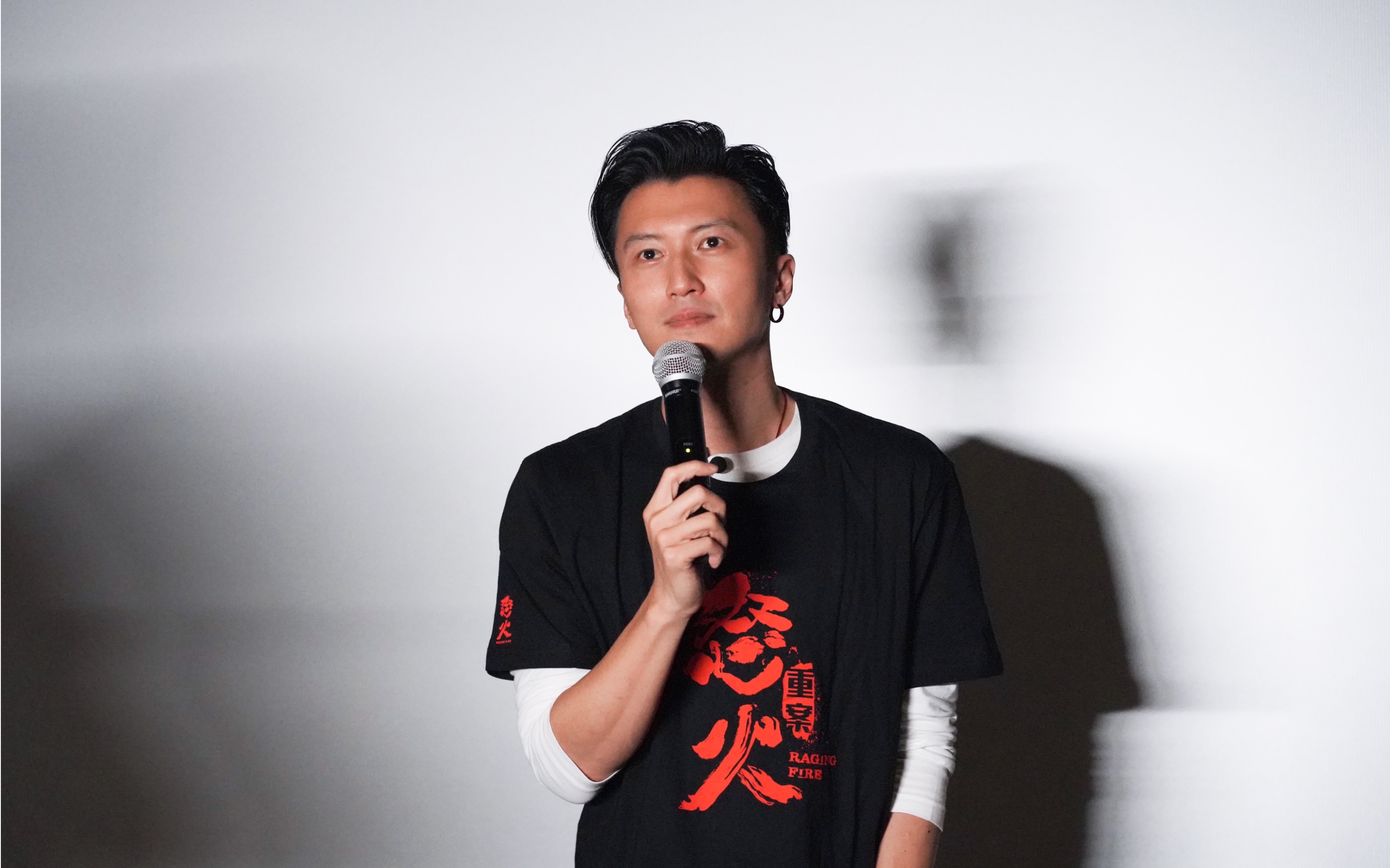 【谢霆锋】眼里永远有星星的小谢,"好久不见."_哔哩哔哩_bilibili