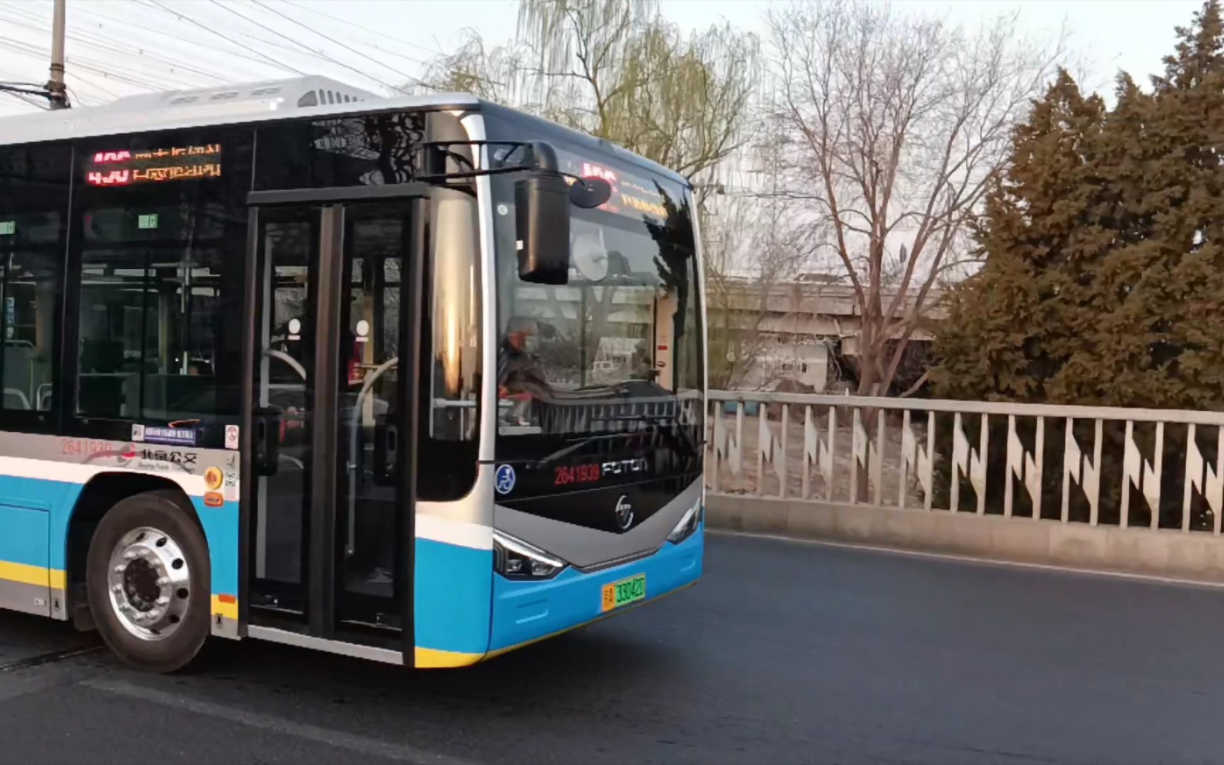 北京公交496路上线bj6109evca-n1