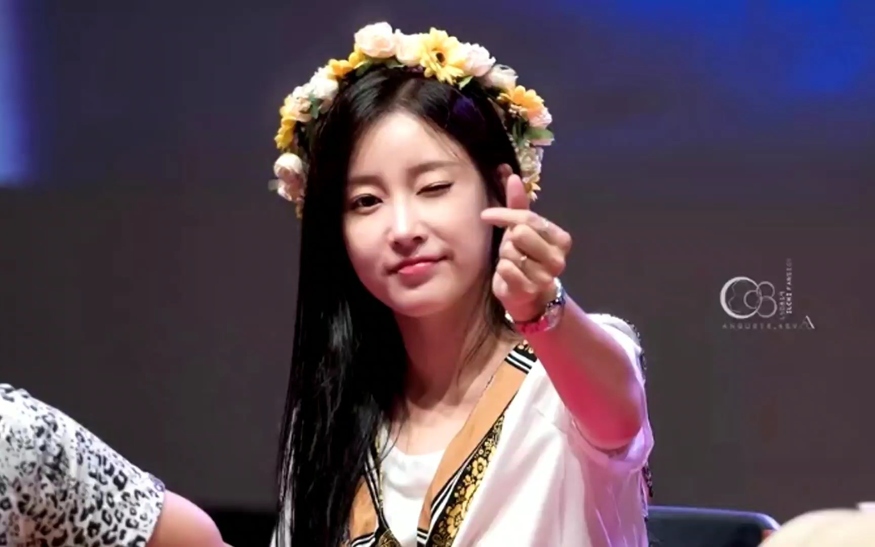 tara永远的朴素妍女神