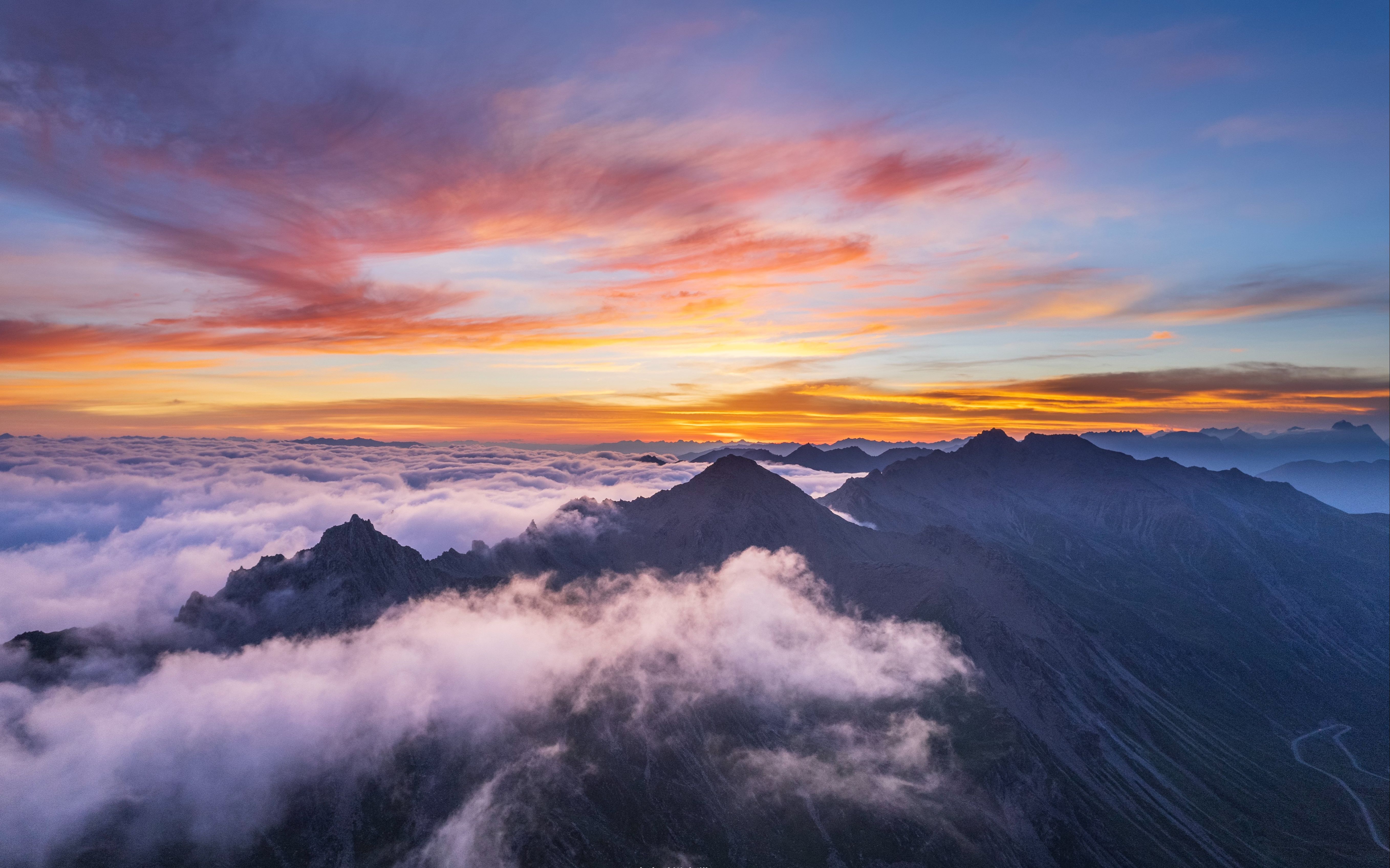 第一个全景视频巴朗山摩旅