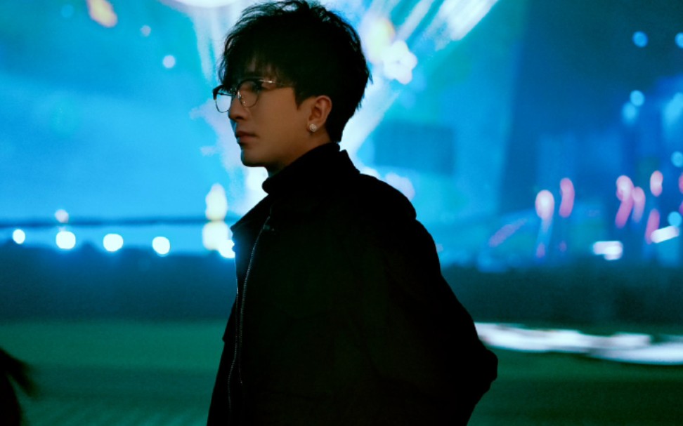 李常超丨lao干妈2021四川卫视新年演唱会无题戏十年人间