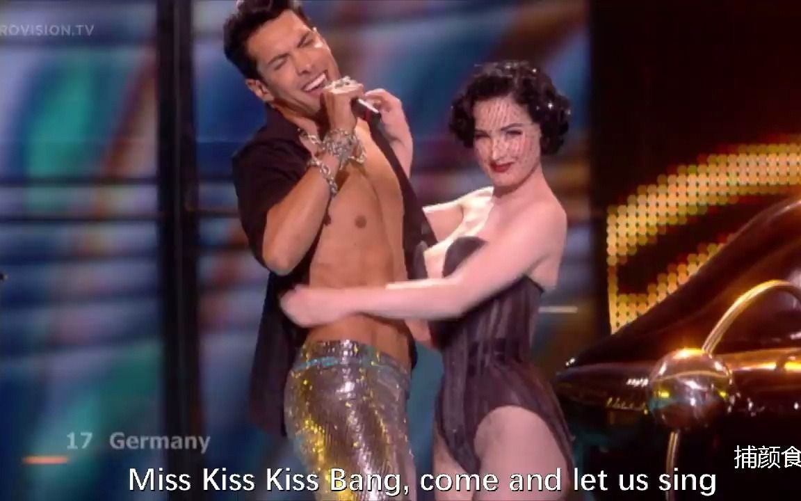 [图]Dita Von Teese助演《Miss Kiss Kiss Bang》live