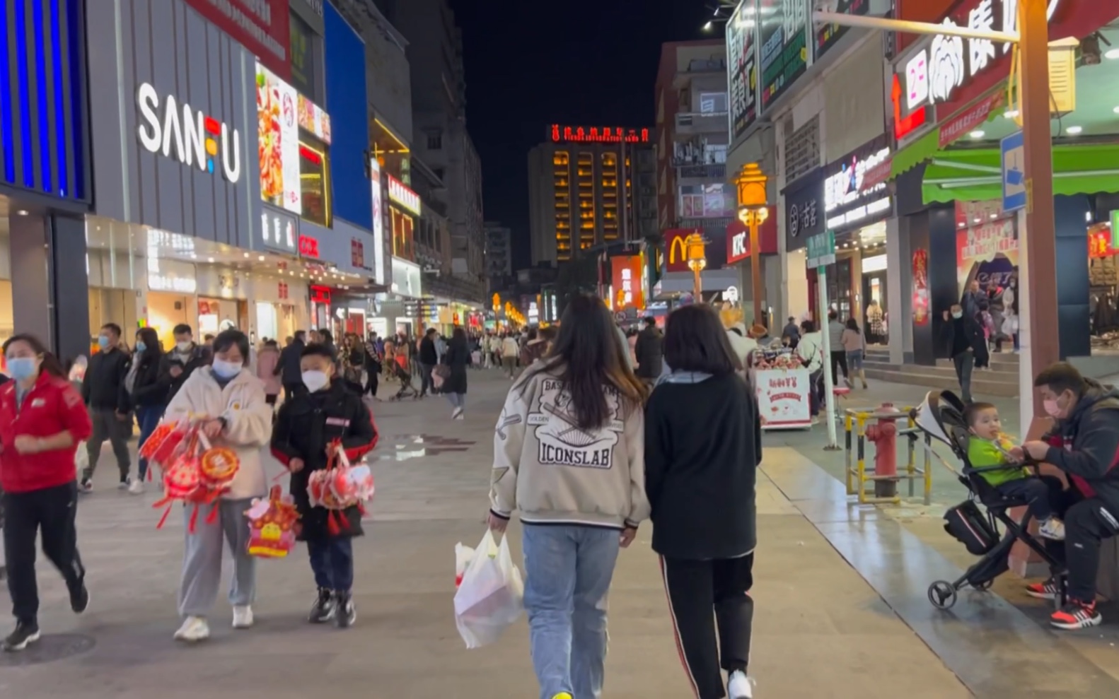 韶关最旺步行街