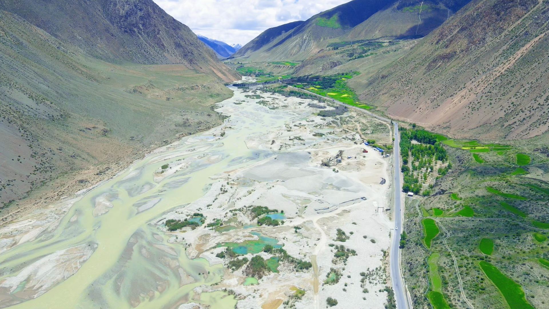 318国道沿途风光八宿到然乌湖路段美景