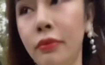 《张思妮》男娘公园伪街