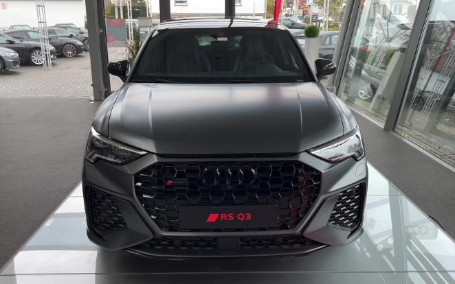 2023款奥迪rsq3 sportback