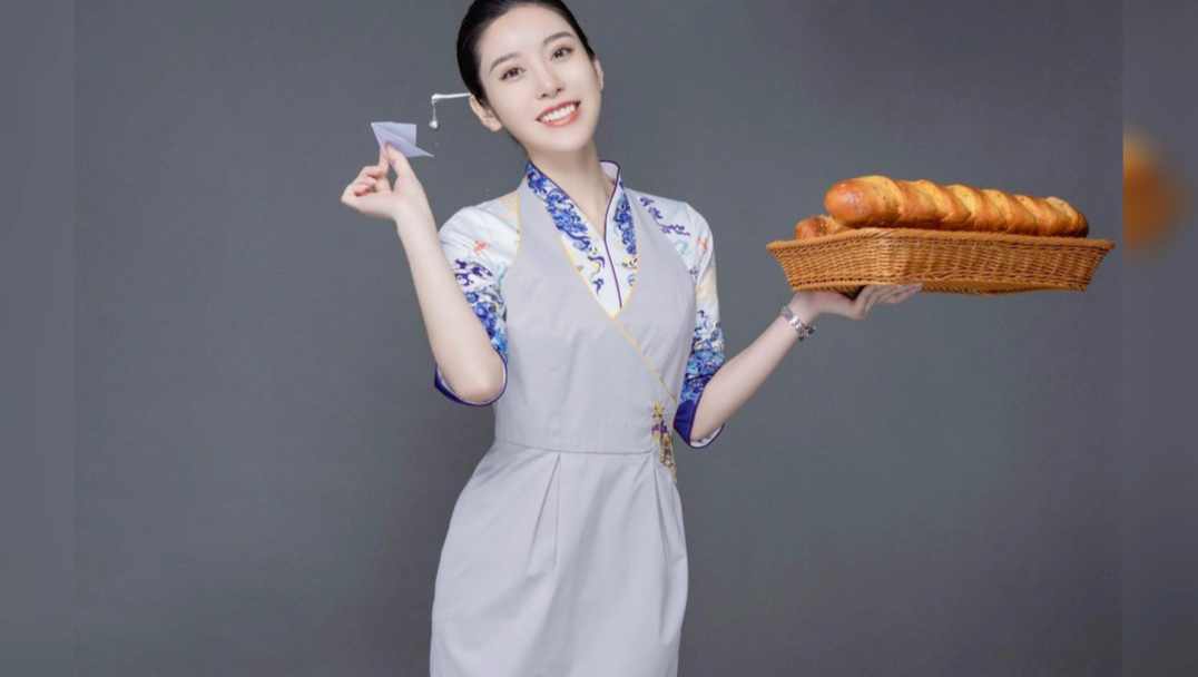 热带鱼：05年无锡空姐对镜自拍，真的美丽#动态