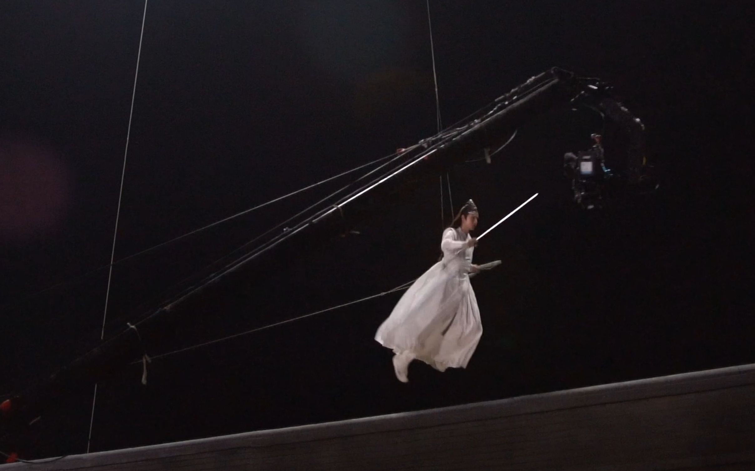 王一博c0029c0056吊威亚4k