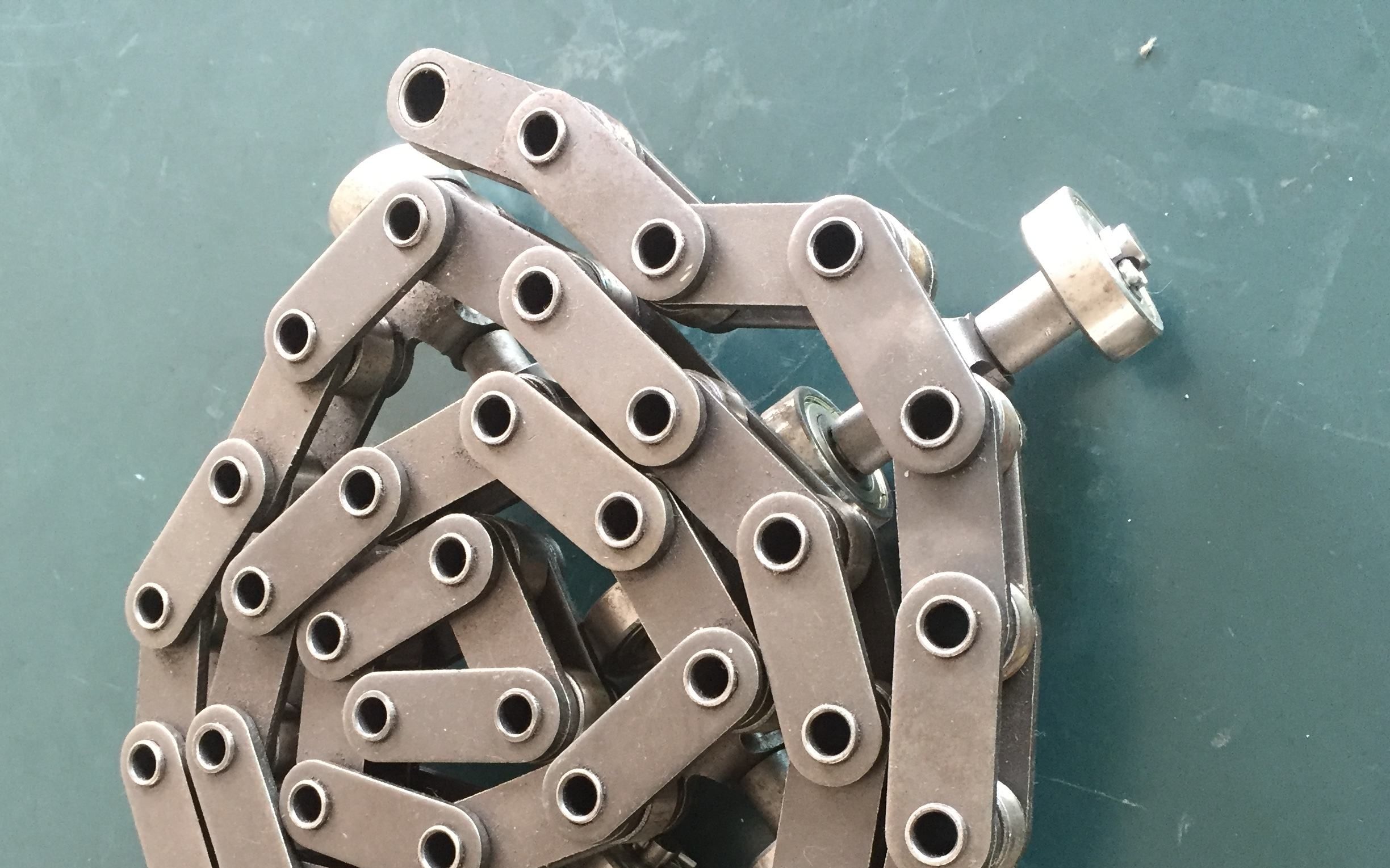 常见的链传动张紧方式