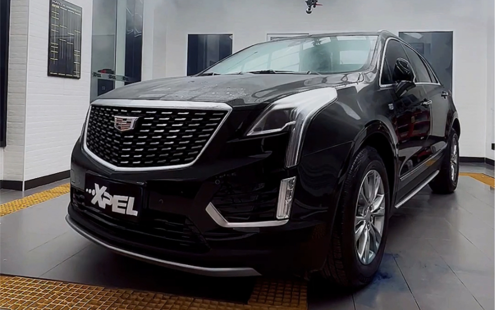 凯迪拉克装贴漆面保护膜～内江贴膜