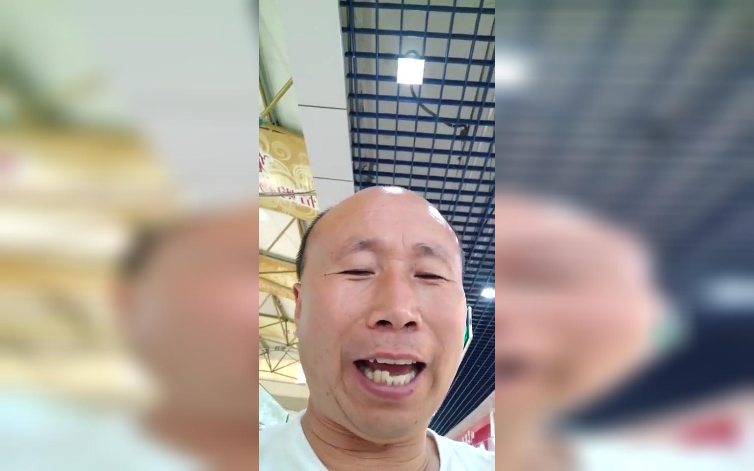 雄鹰高飞高飞大师祝大家六一鹅童节快落