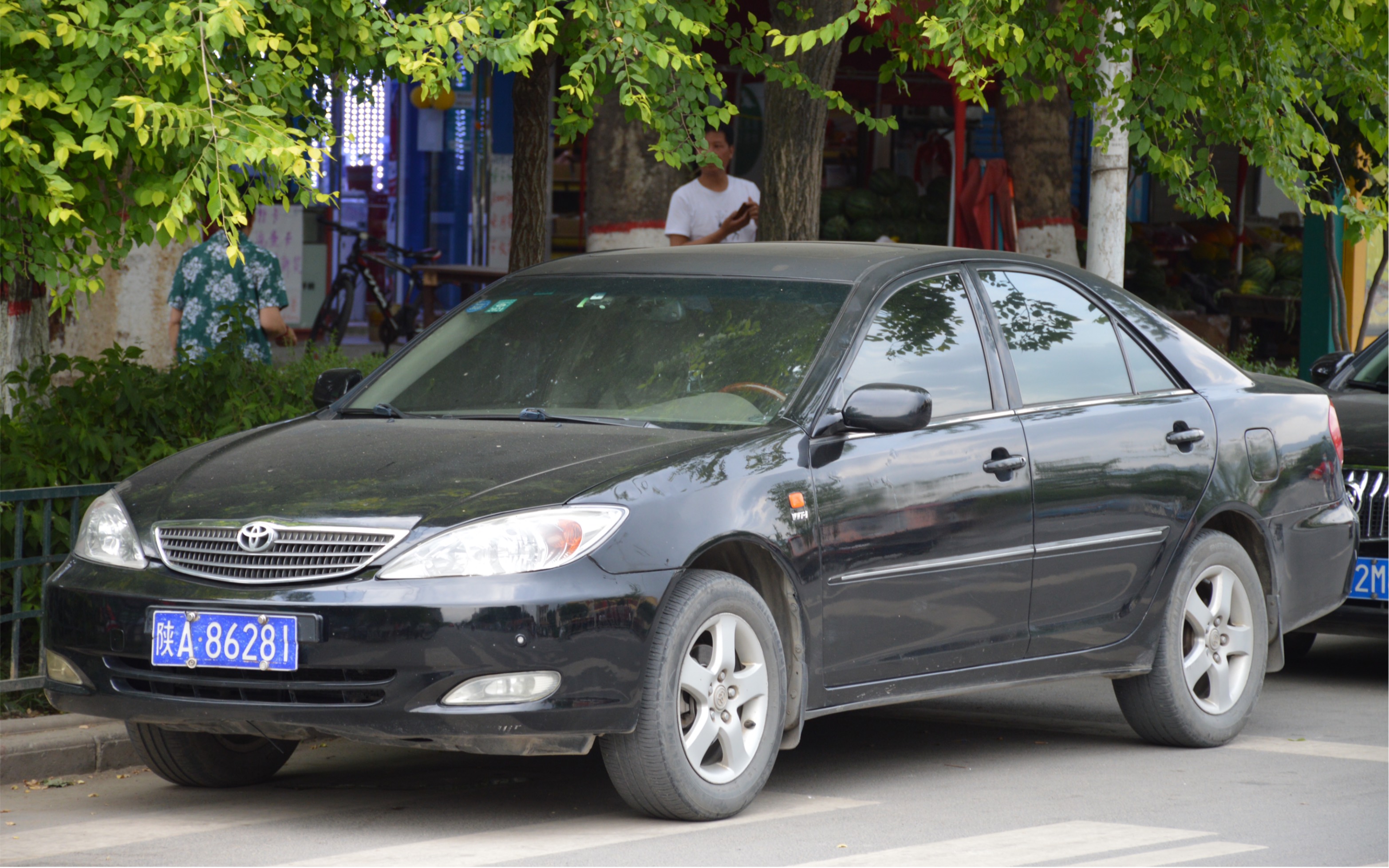 黑色第五代丰田佳美xv30