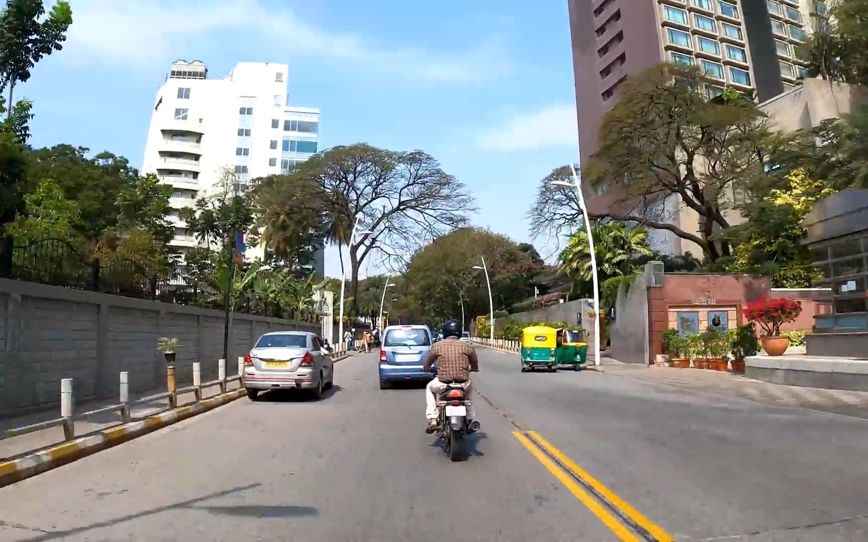 【4k】印度一线城市班加罗尔市区路拍