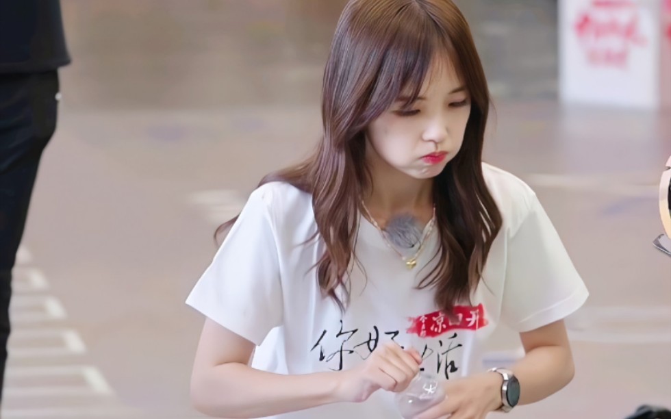 【王冰冰】生活不止有望穿秋水的等待,也会有意想不到的惊喜!