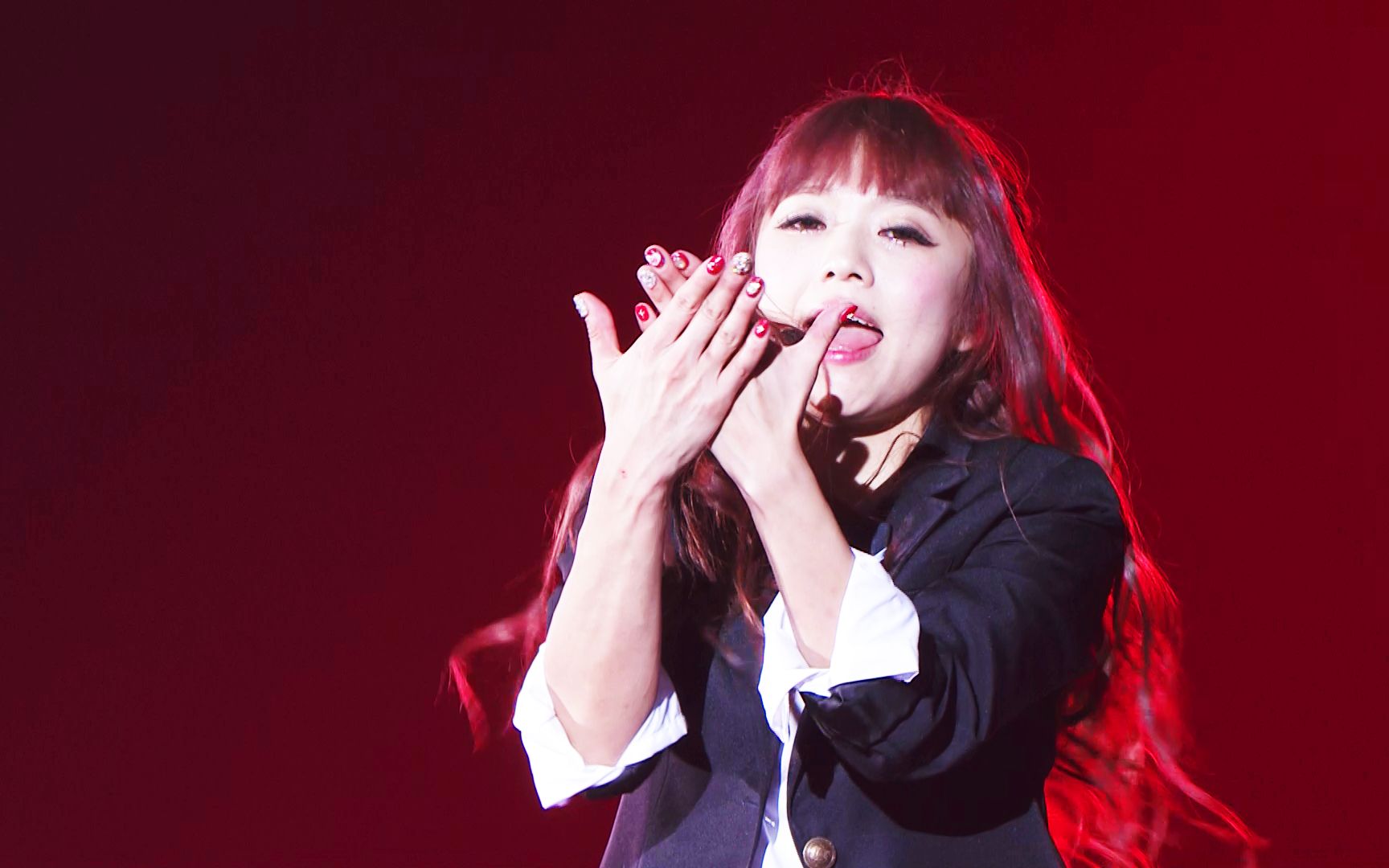 堀绘梨子与徳井青空演唱《磁力花园》,超越友情!