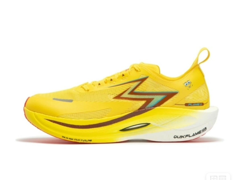 5】春季新款马拉松碳板竞速跑减震缓冲跑鞋子 海绵宝宝 43码 全新