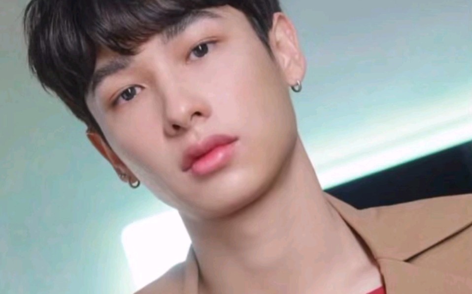 gun atp～ 今天是帅气的枪爷,想念可爱的滚宝_哔哩哔哩 (゜-゜)つロ