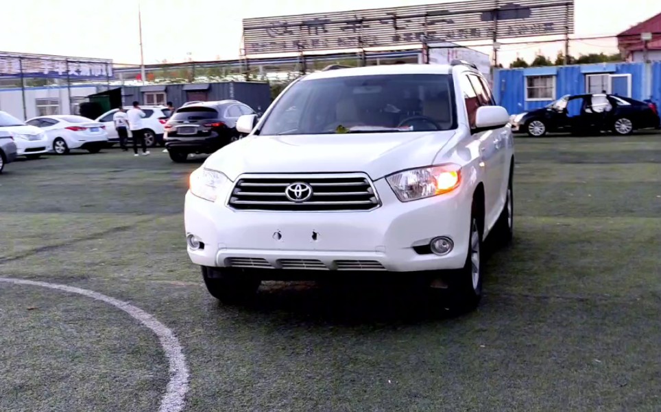 原装进口四驱七座丰田汉兰达3.5v6,开着太好了