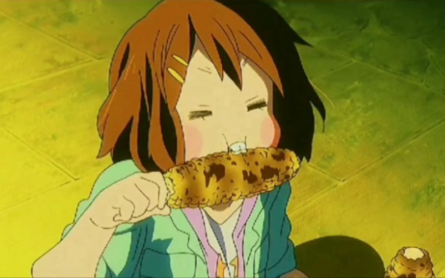 k-on  呆唯啃玉米10分钟循环