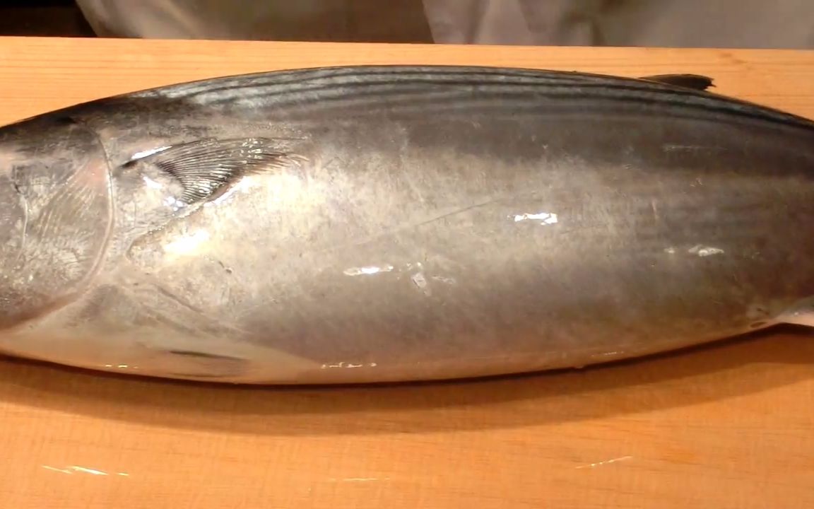 【日料刀工】初鲣tataki_哔哩哔哩 (゜-゜)つロ 干杯~-bilibili