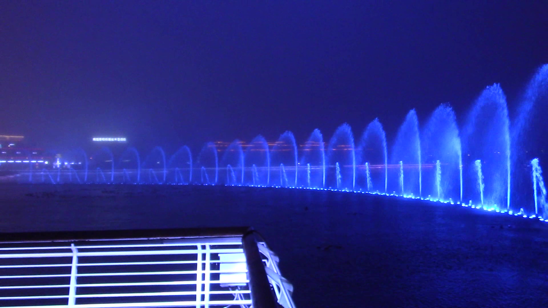 青岛西海岸新区城市阳台大型音乐喷泉