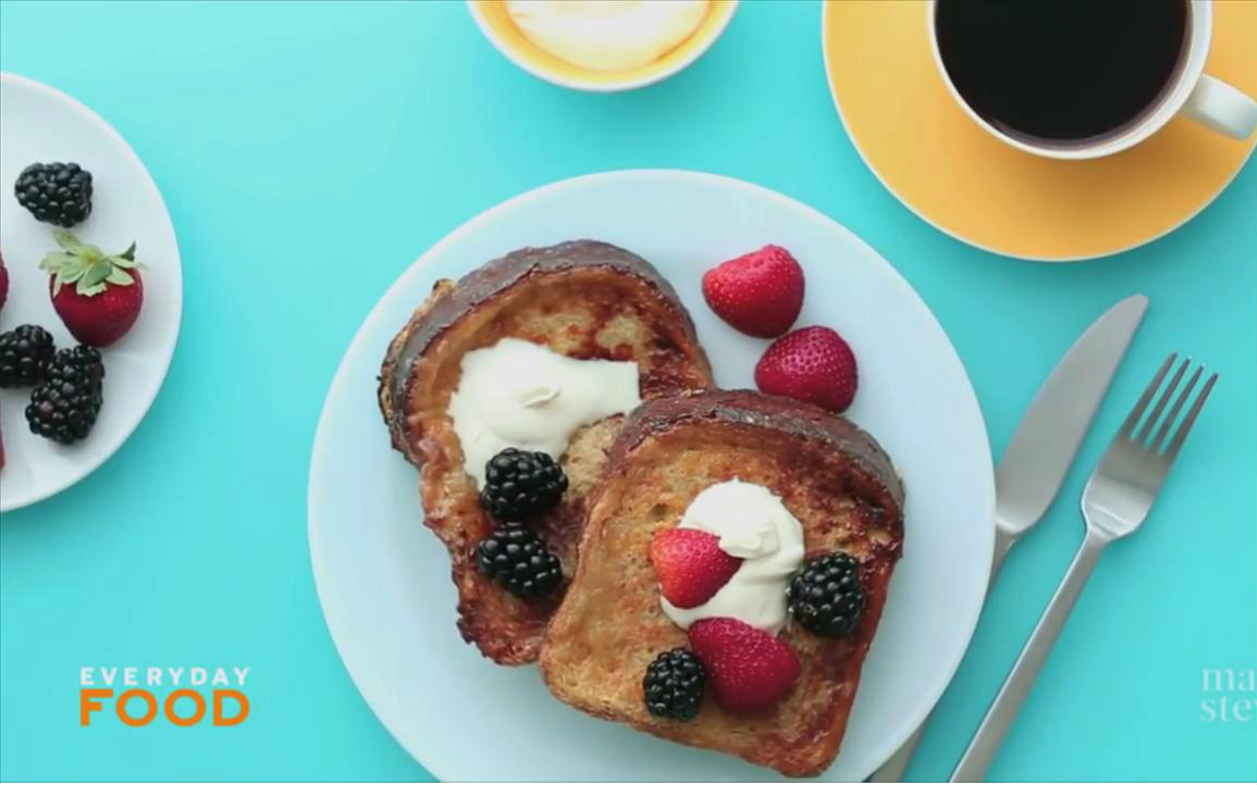 焦糖布蕾口味法式吐司 - everyday food with sarah carey