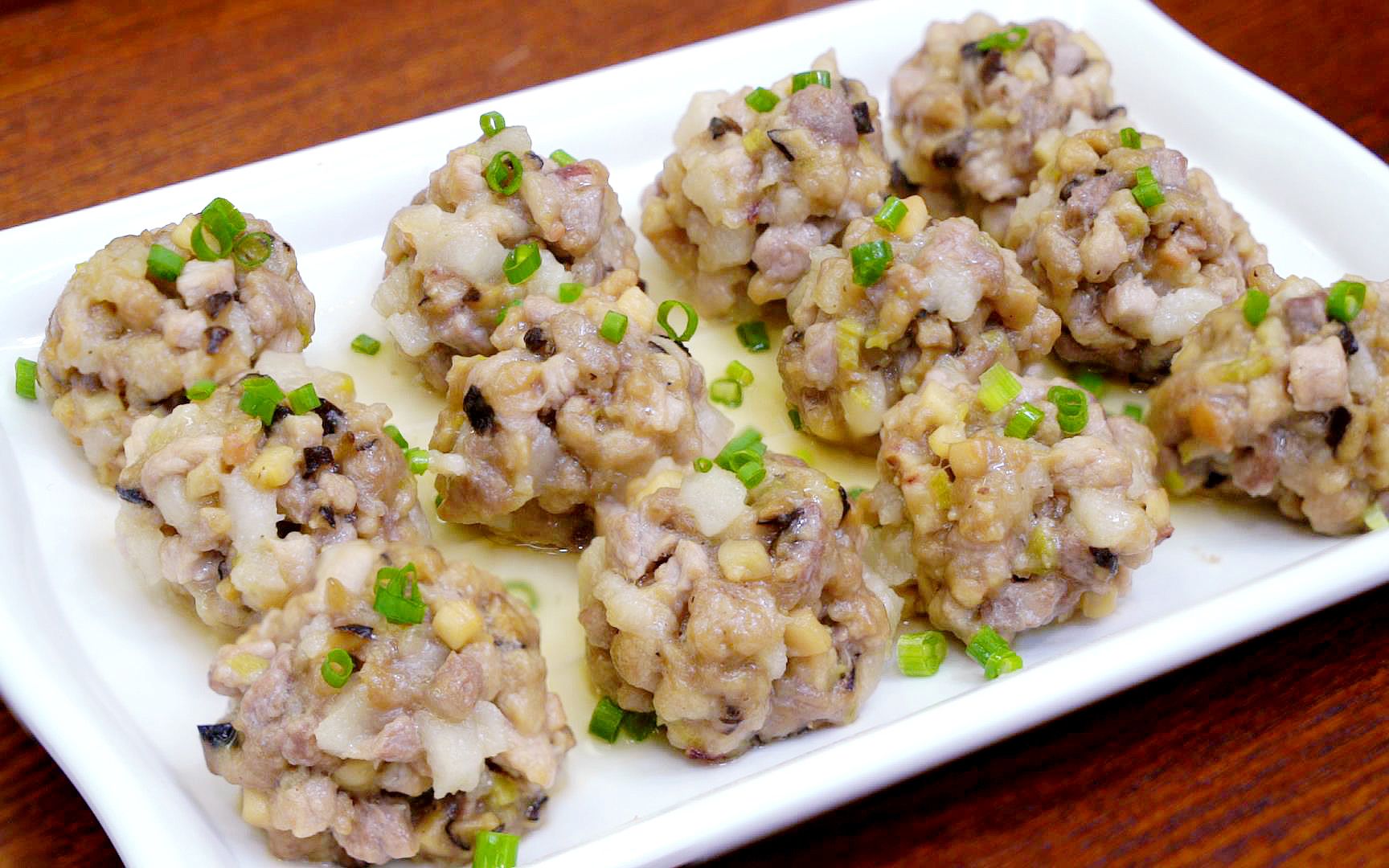 客家开锅肉丸年夜饭都少不了这道菜鲜香味美一大盘上桌抢光光